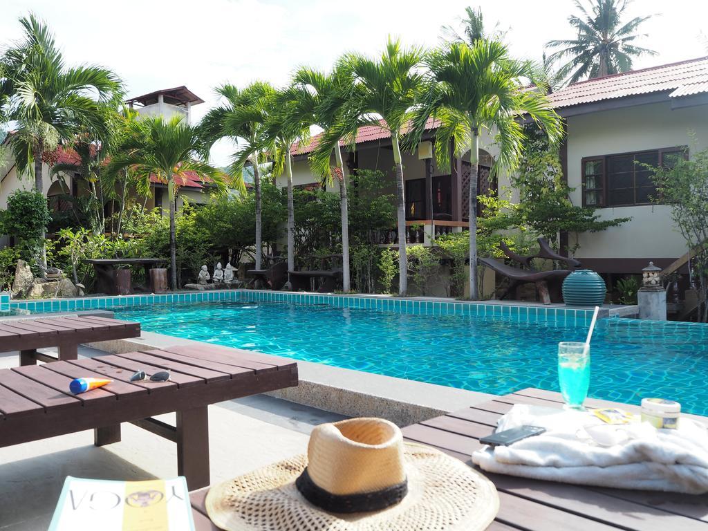 Baan Sala Lung Dam Hotel Bophut Exterior photo
