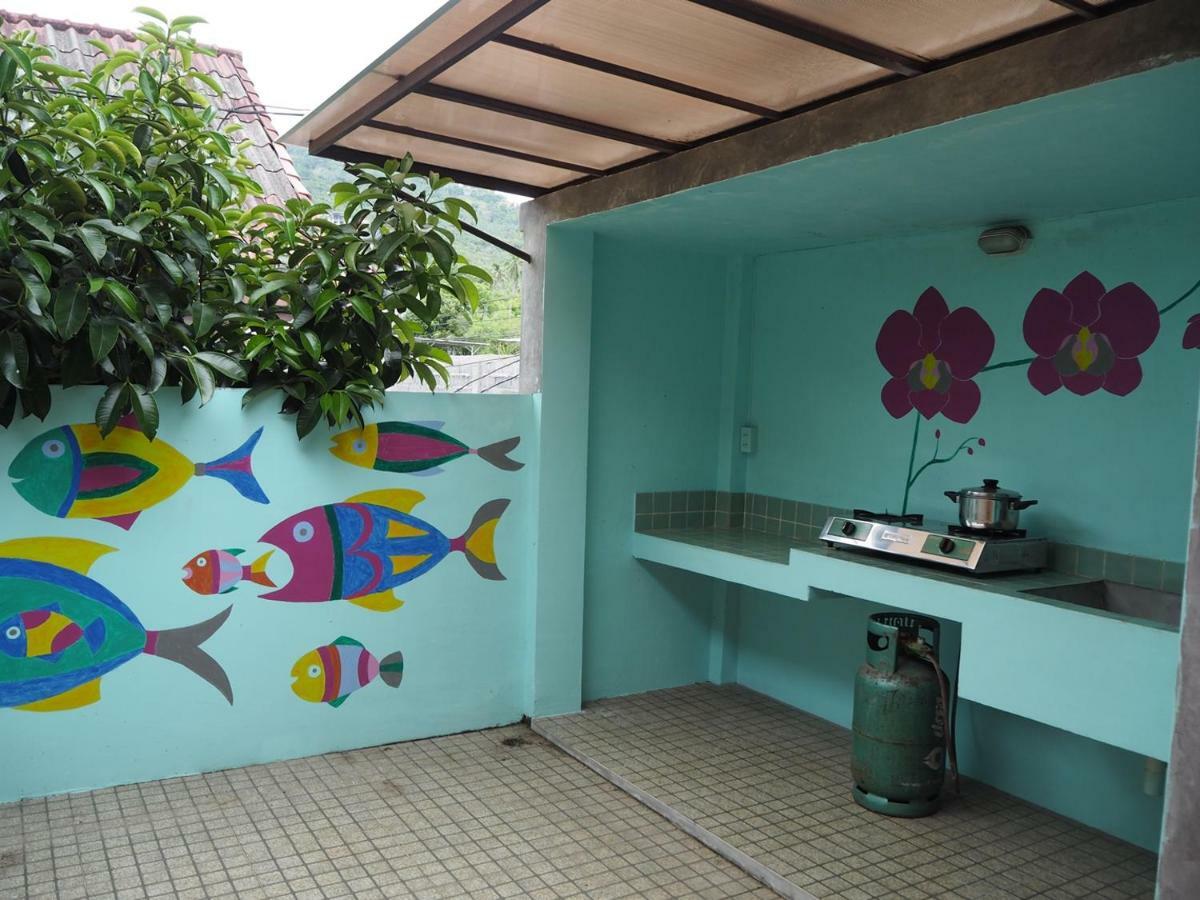 Baan Sala Lung Dam Hotel Bophut Exterior photo